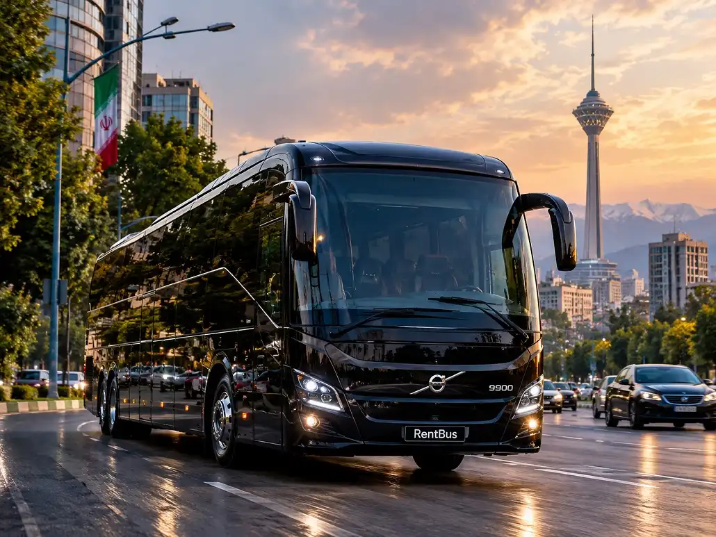 اتوبوس Volvo 9900 از نمای بیرونی در مسیر داخلی شهری